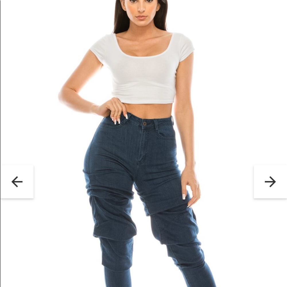 Aphrodite high-waisted-scrunch-up-ruched-jeans 27 - Picture 5 of 16
